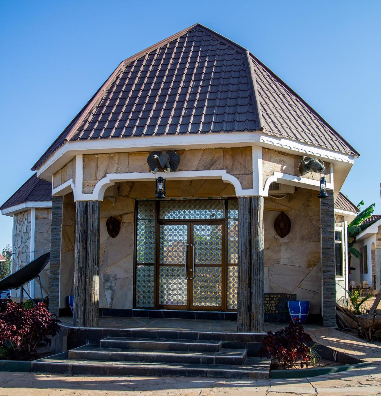 Asmorein Hotel Babati Εξωτερικό φωτογραφία